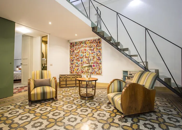 Casa Di Charme A Palazzo La Lumia