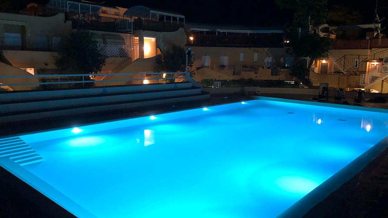 Ashur Apartment