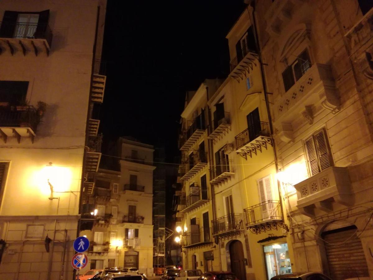 Kalat Vucciuria In Via Materassai * Palermo