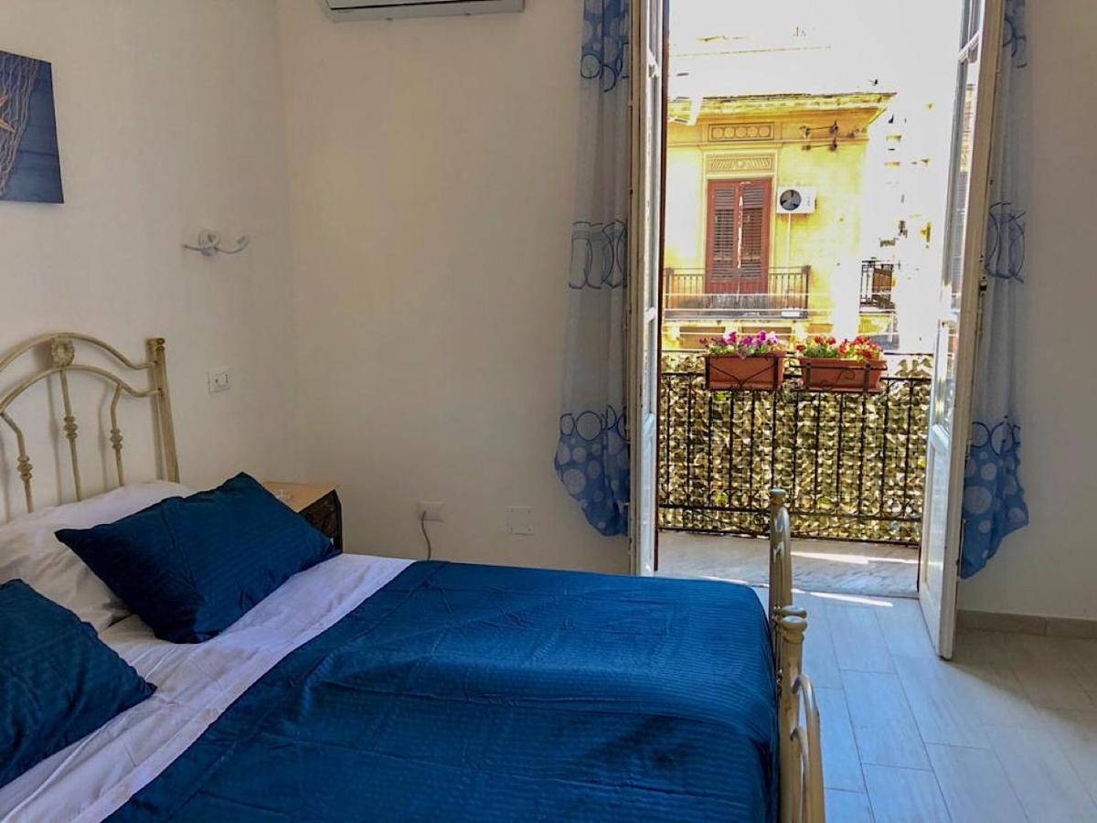 Appartamento Via Aurispa 60 Palermo