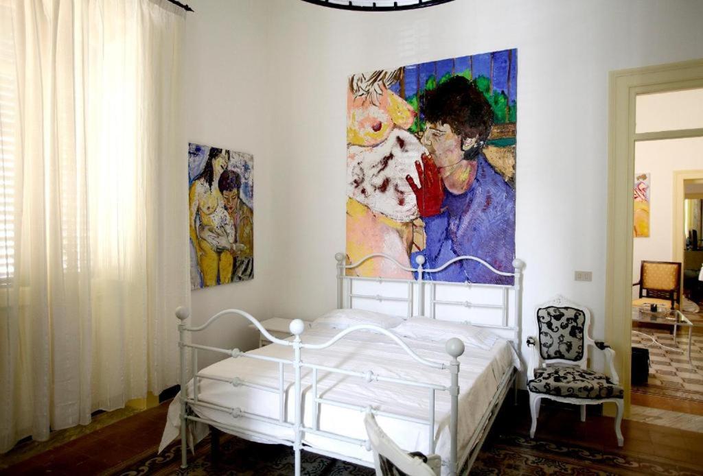 Cuba's Art House Apartment Palermo