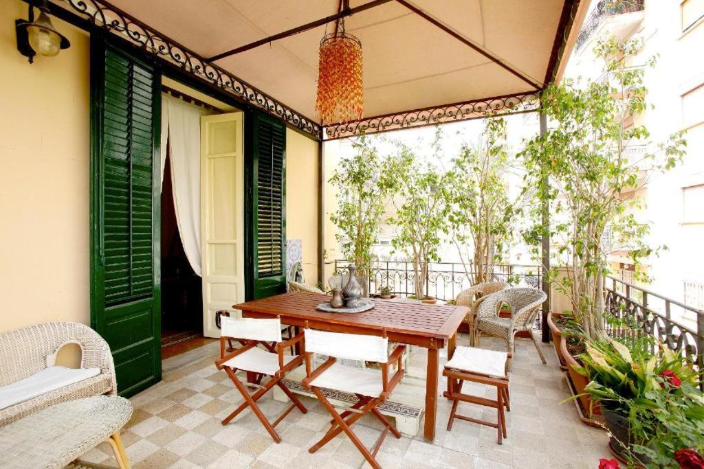 Cuba's Art House Apartment Palermo