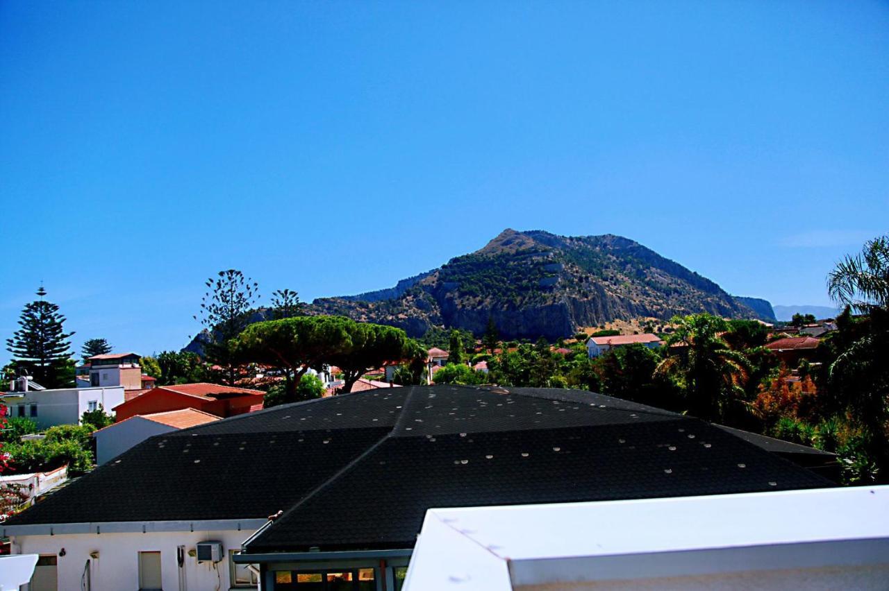 Villa Saline A Mondello *