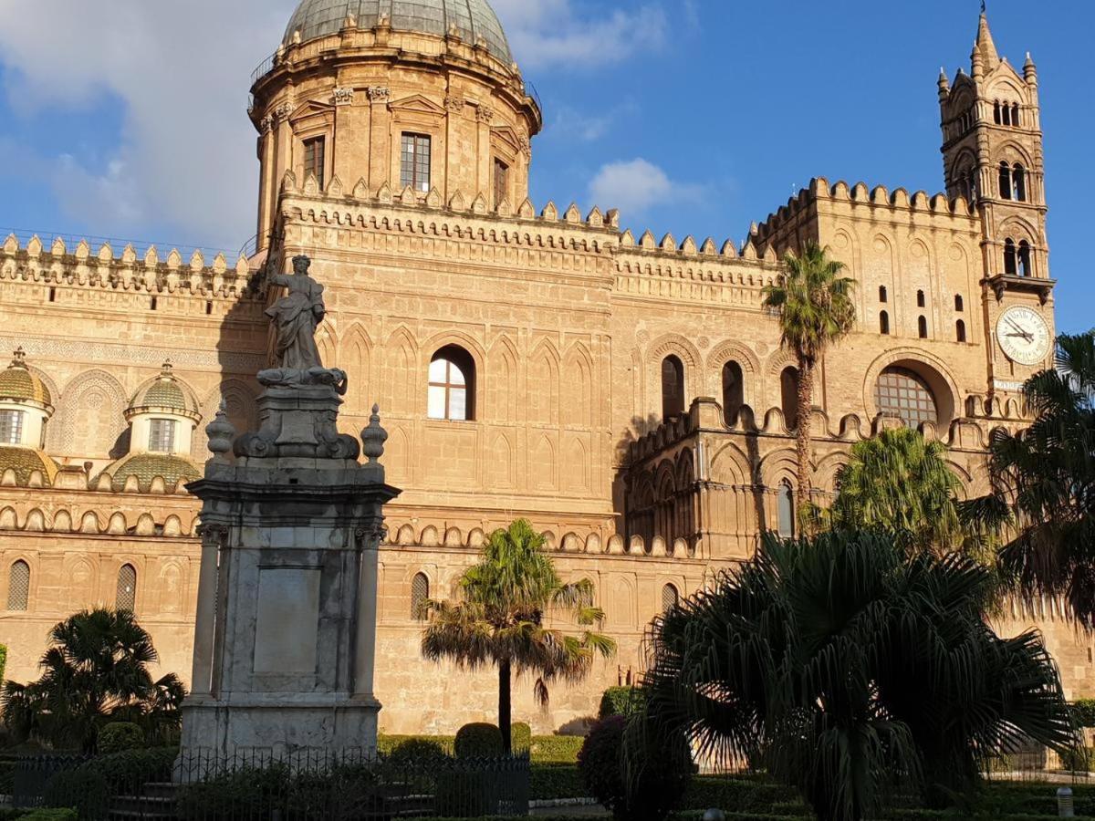 Stanze Di Leo *