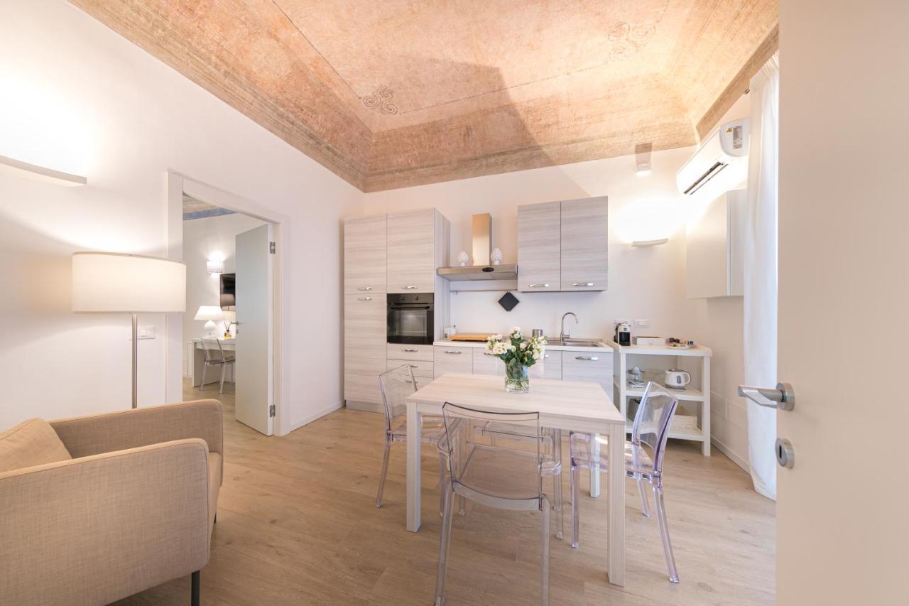 Apartment La Home42 Palermo