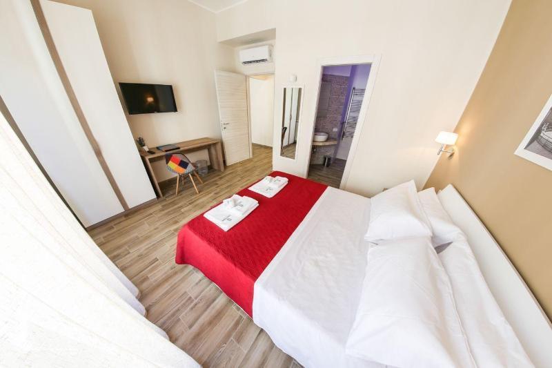 Quinto Stabile Rooms&suite Bed & Breakfast 3*