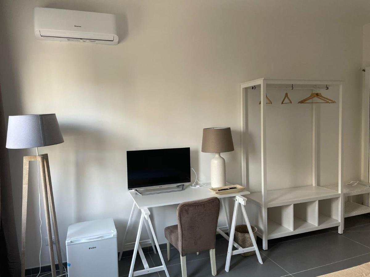 Milu's Guest house