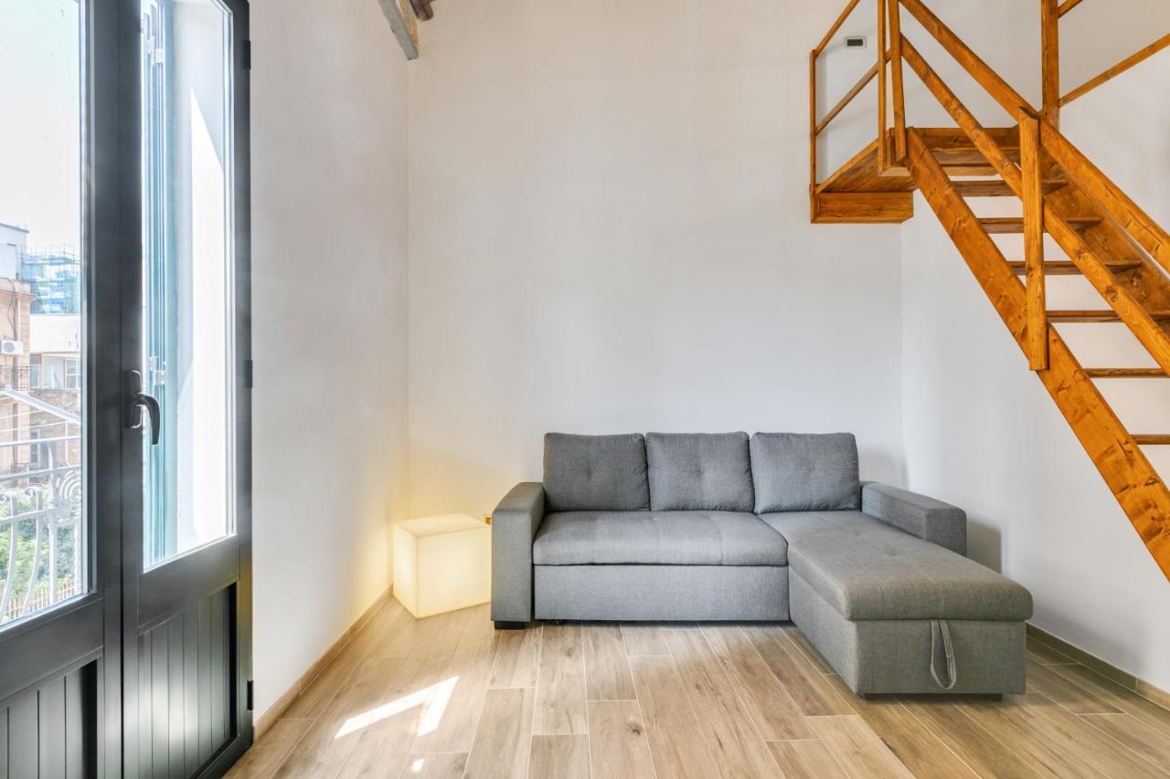 Castello Della Zisa Modern With Balcony Apartment *
