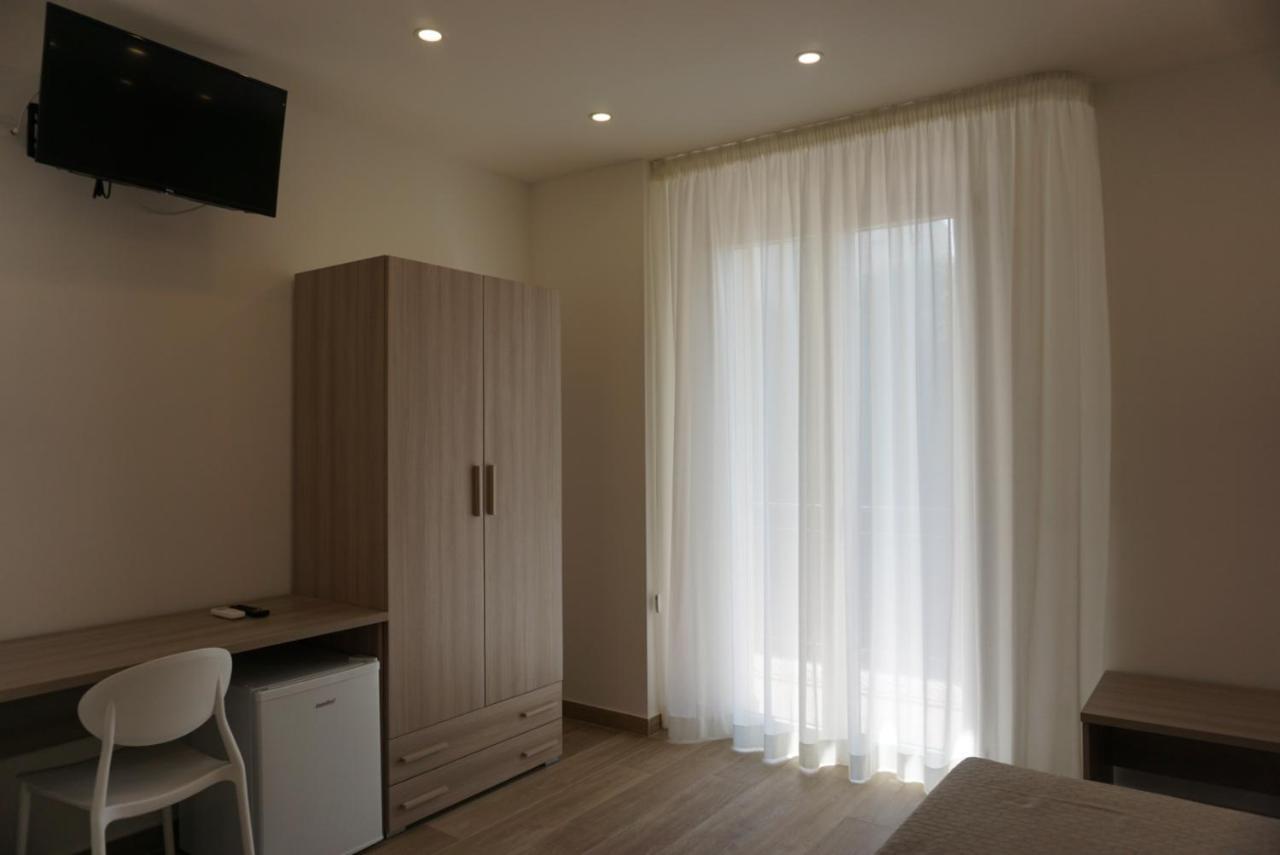 Azzisa Holidays Apartment Palermo