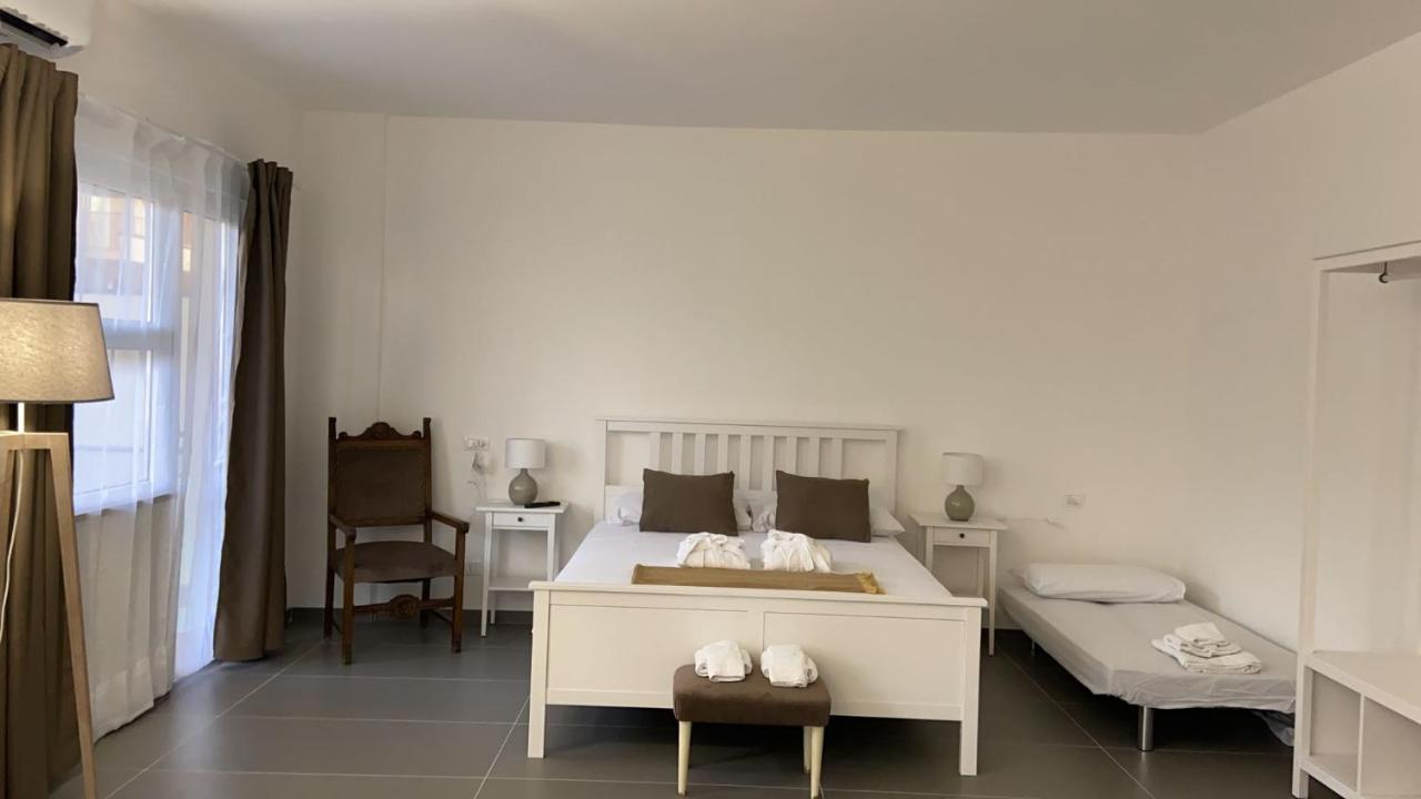 Milu's Guest house