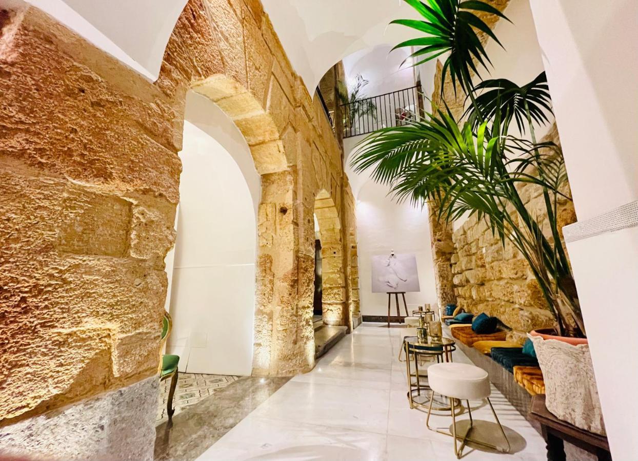 Palazzo Del Poeta - Dimora Contemporanea Affittacamere 2*