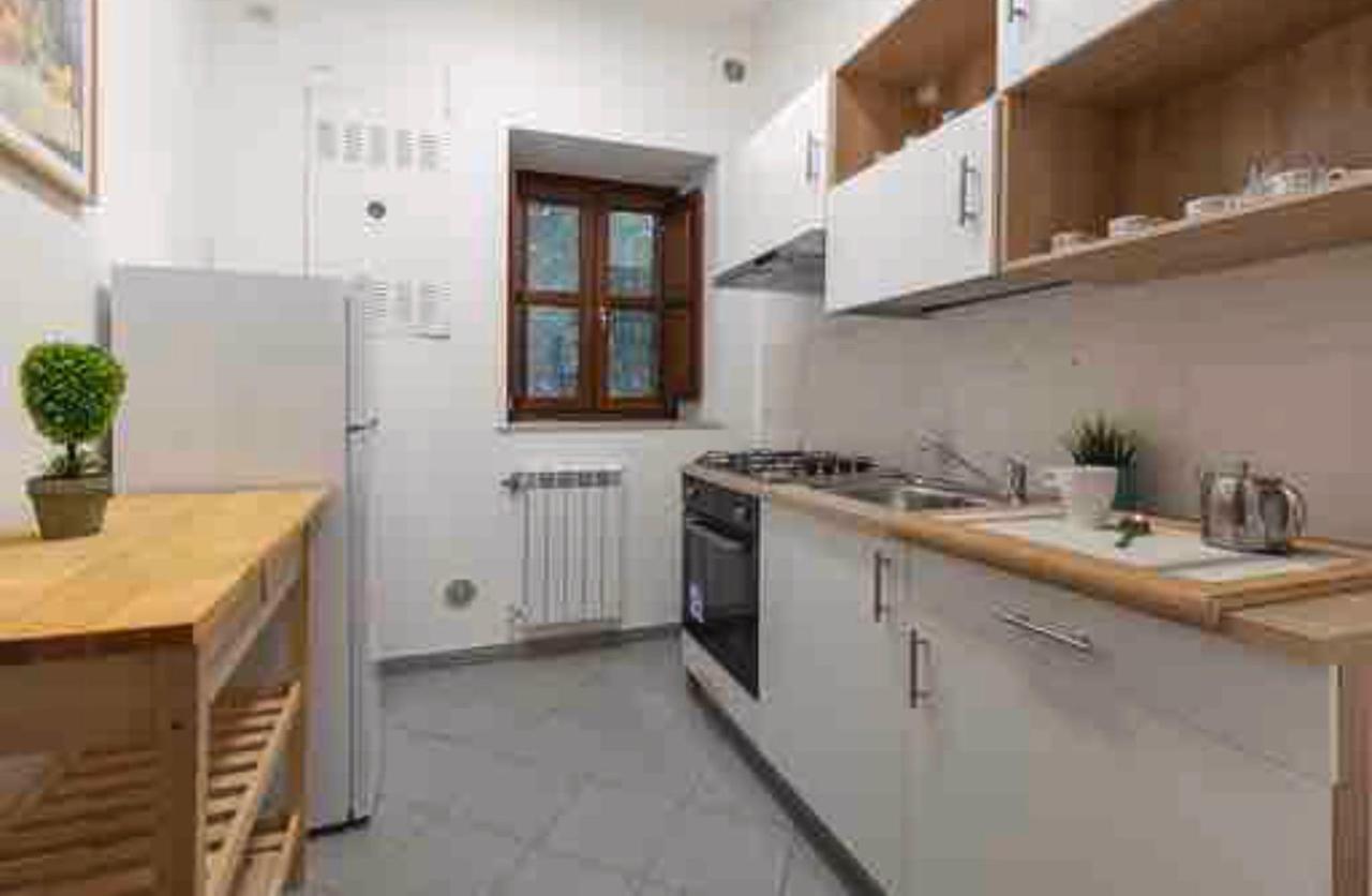 H Urban Apartment