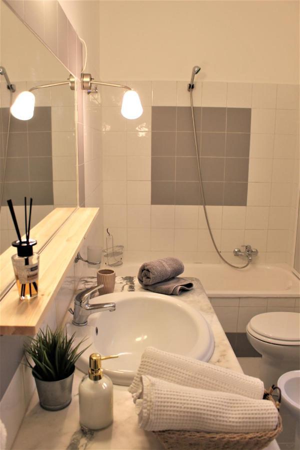 Bandiera 77 Bed & Breakfast 2*