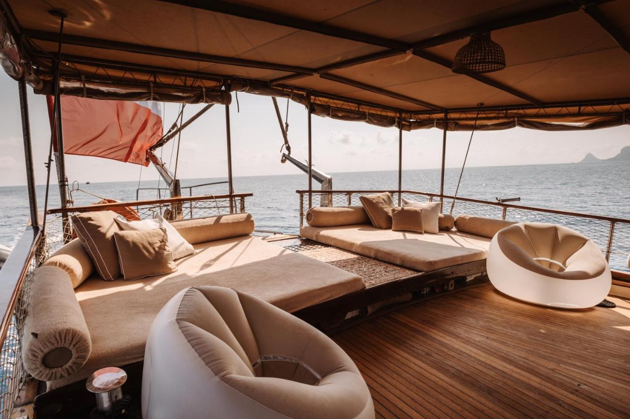 Sicily Sea Charter Hande Capo Galera Botel Palermo