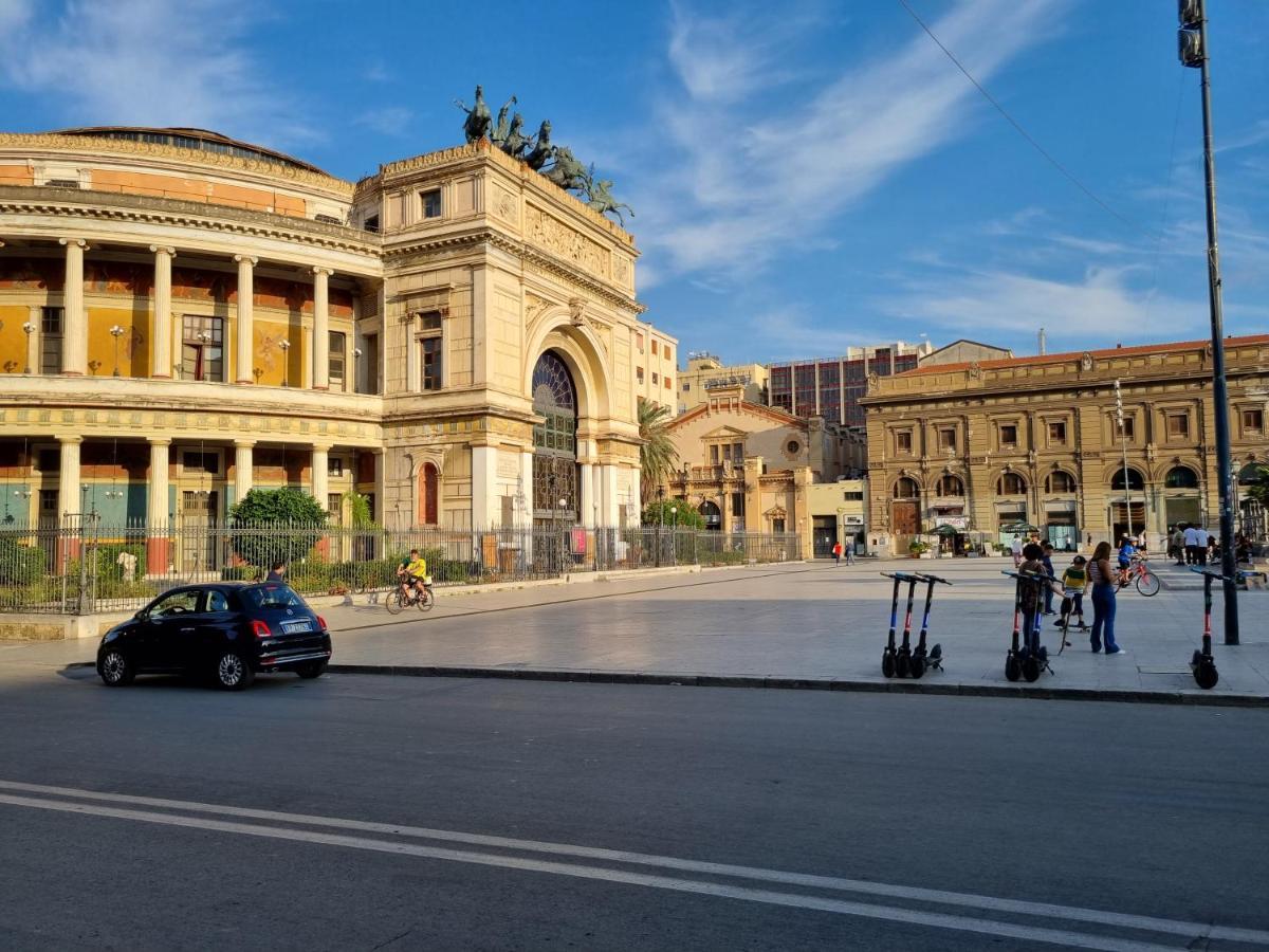 Enne's In The Heart Of * Palermo