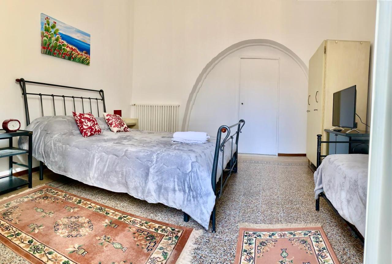 Apartment Dreams Politeama *