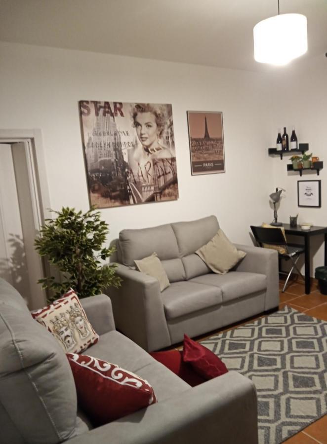 Zisa - Ai Cantieri Culturali Apartment *