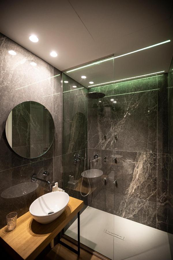 Vespri Luxury &