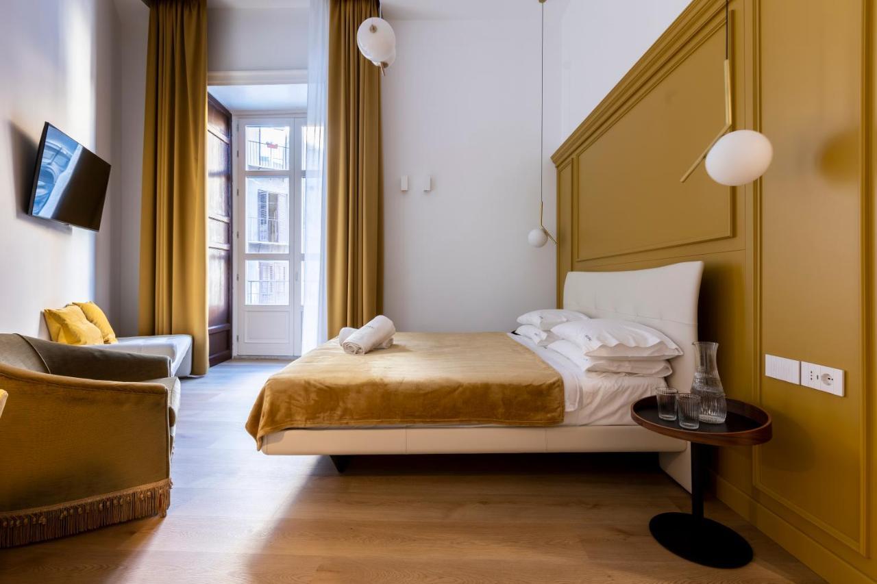 Vespri Luxury & *