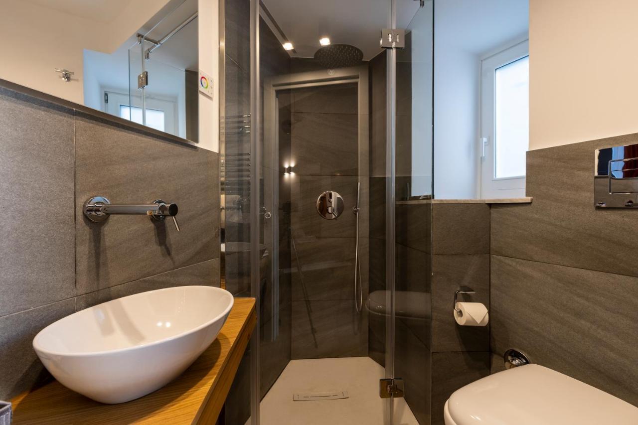 Vespri Luxury & Palermo