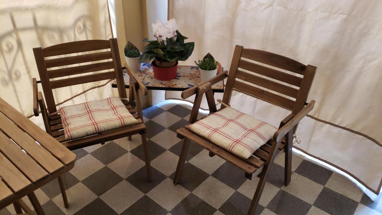 Duchi Apartment