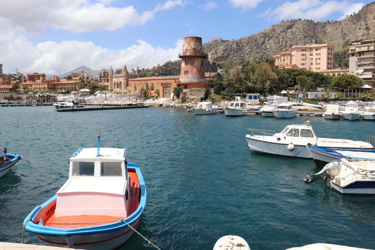 Casa De Paoli - Vista Mare Arenella, Con Parcheggio Privato *