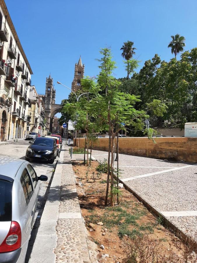 A Due Passi Dalla Cattedrale
