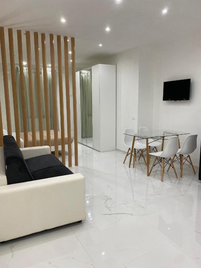 Quattro Canti Apartment *