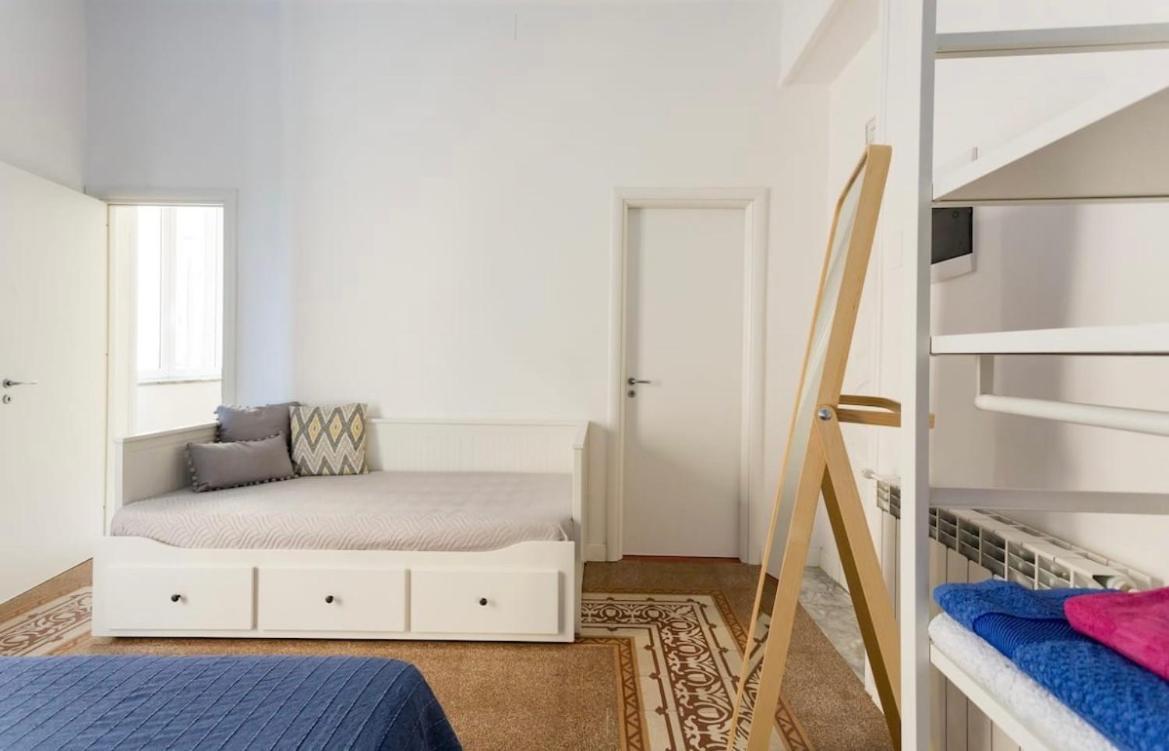Charmie Flat Apartment