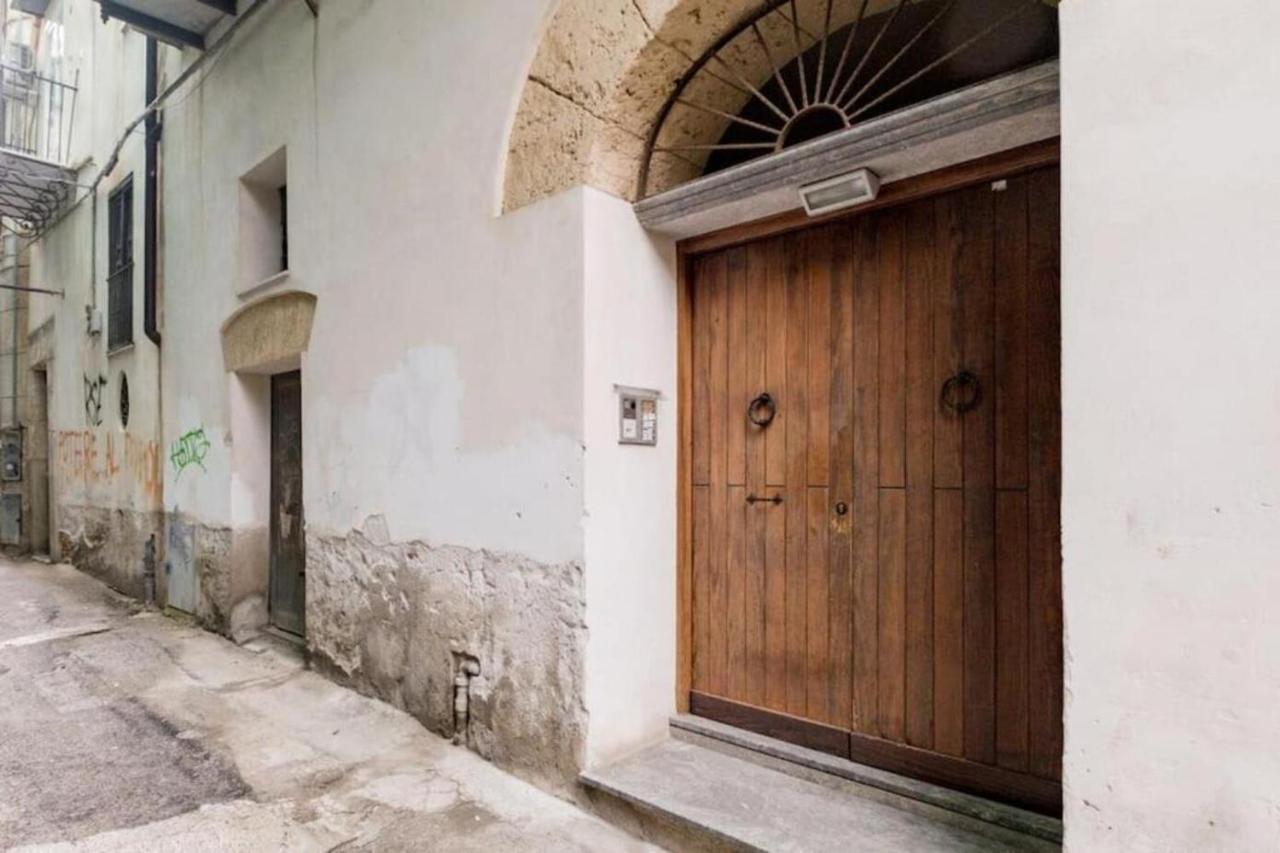 Apartment Tavola Tonda *