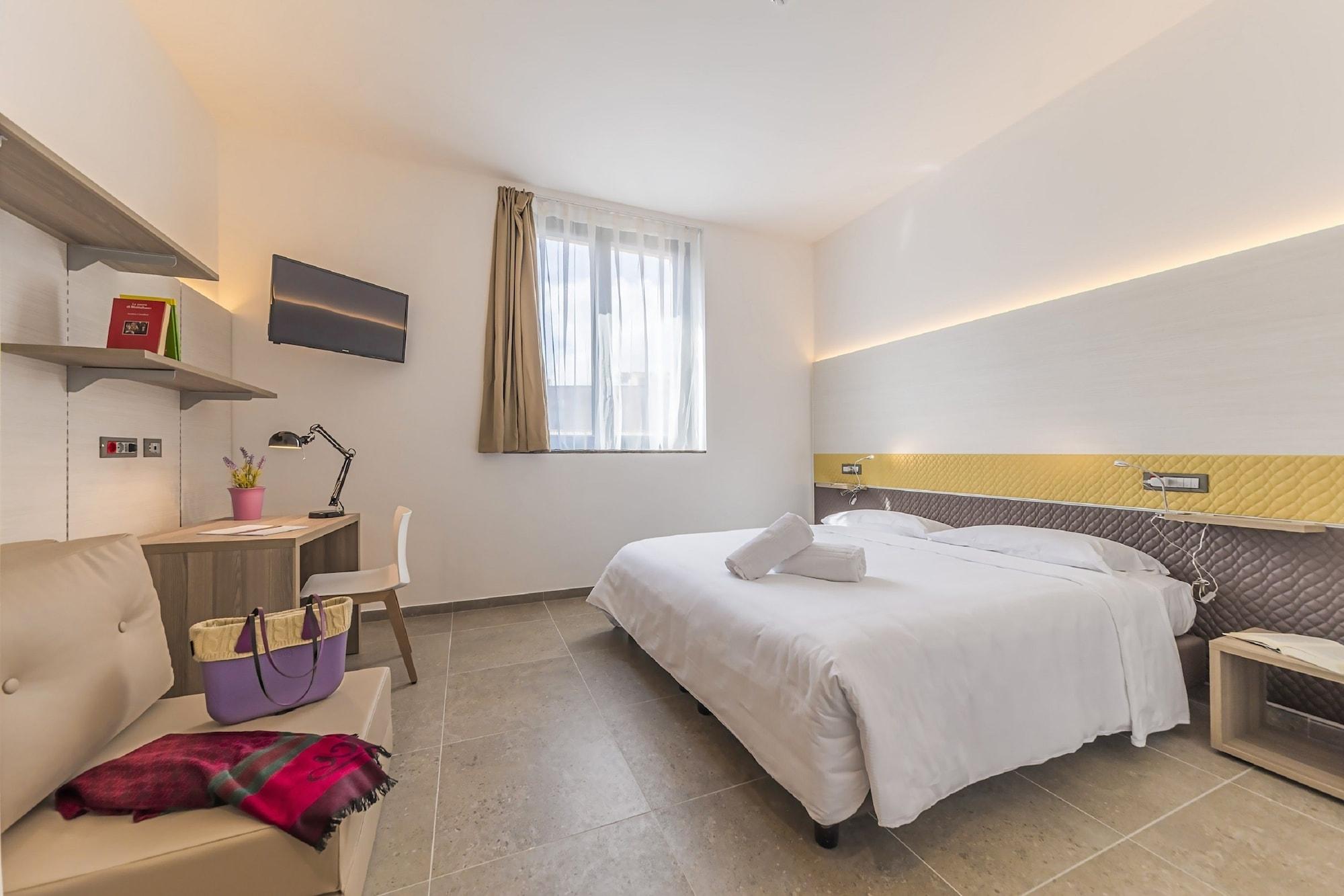 Hotel Camplus Normanni - Casa Per Ferie 3*