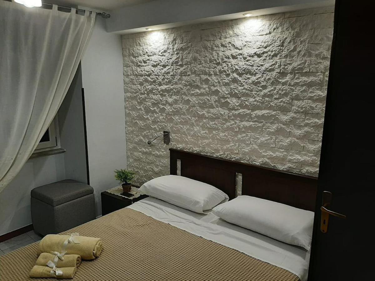 Apartment Albergaira House - Palermo