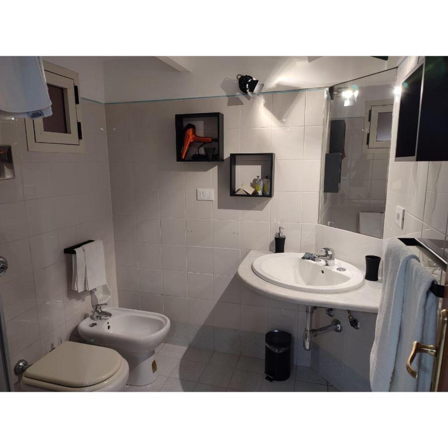 Epee - Appartamentino Nel Cuore Di Apartment