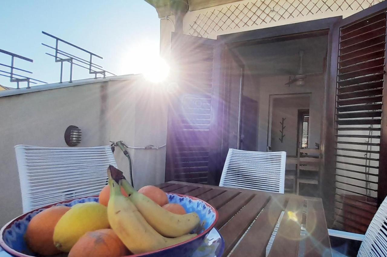 Appartamento Terrace With View Attic In Old Town Ballarhome *