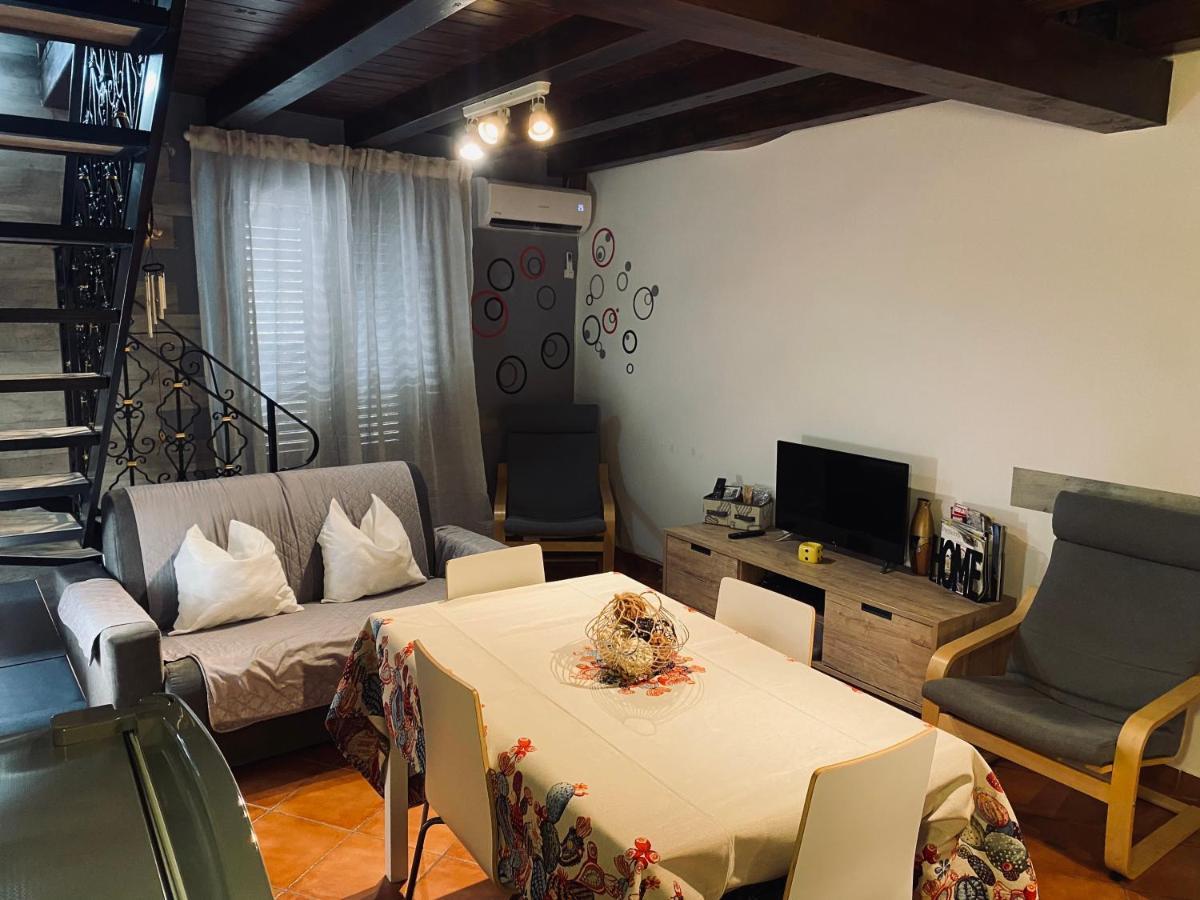 Palazzo Rea Apartment *
