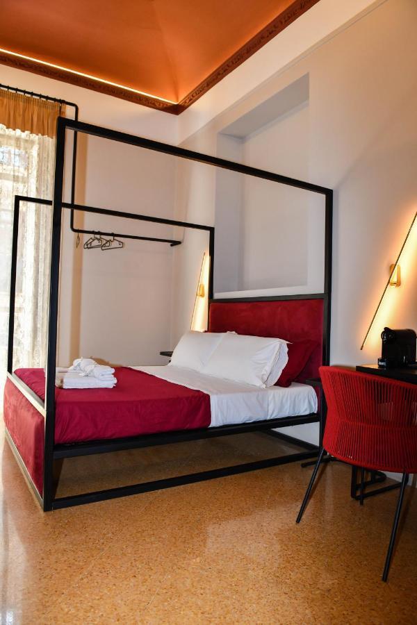 Mamamia #teatro Biondo Guest house