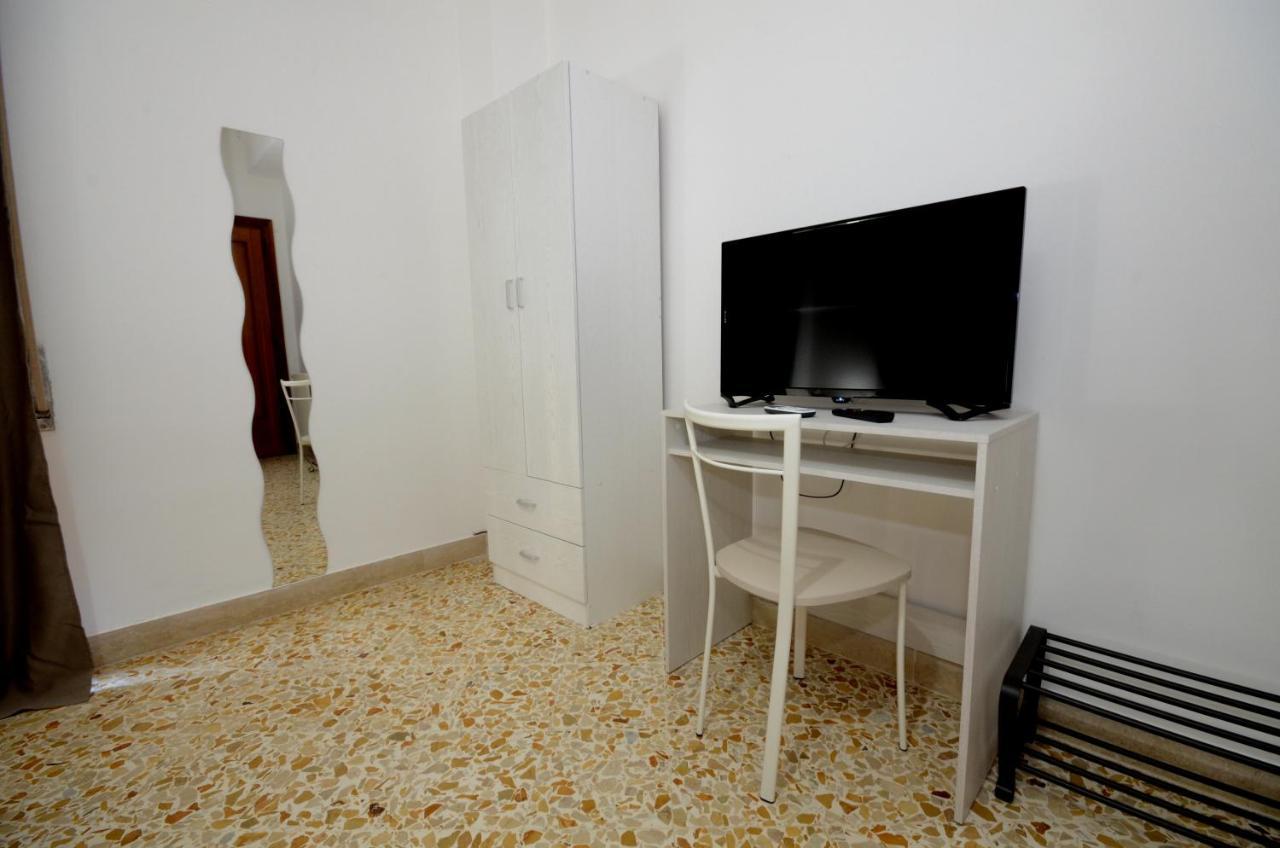 Acomodação com café da manhã  La Casa Del Moro - Al Politeama *