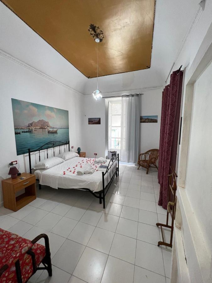Vittorio Emanuele House Apartment Palermo