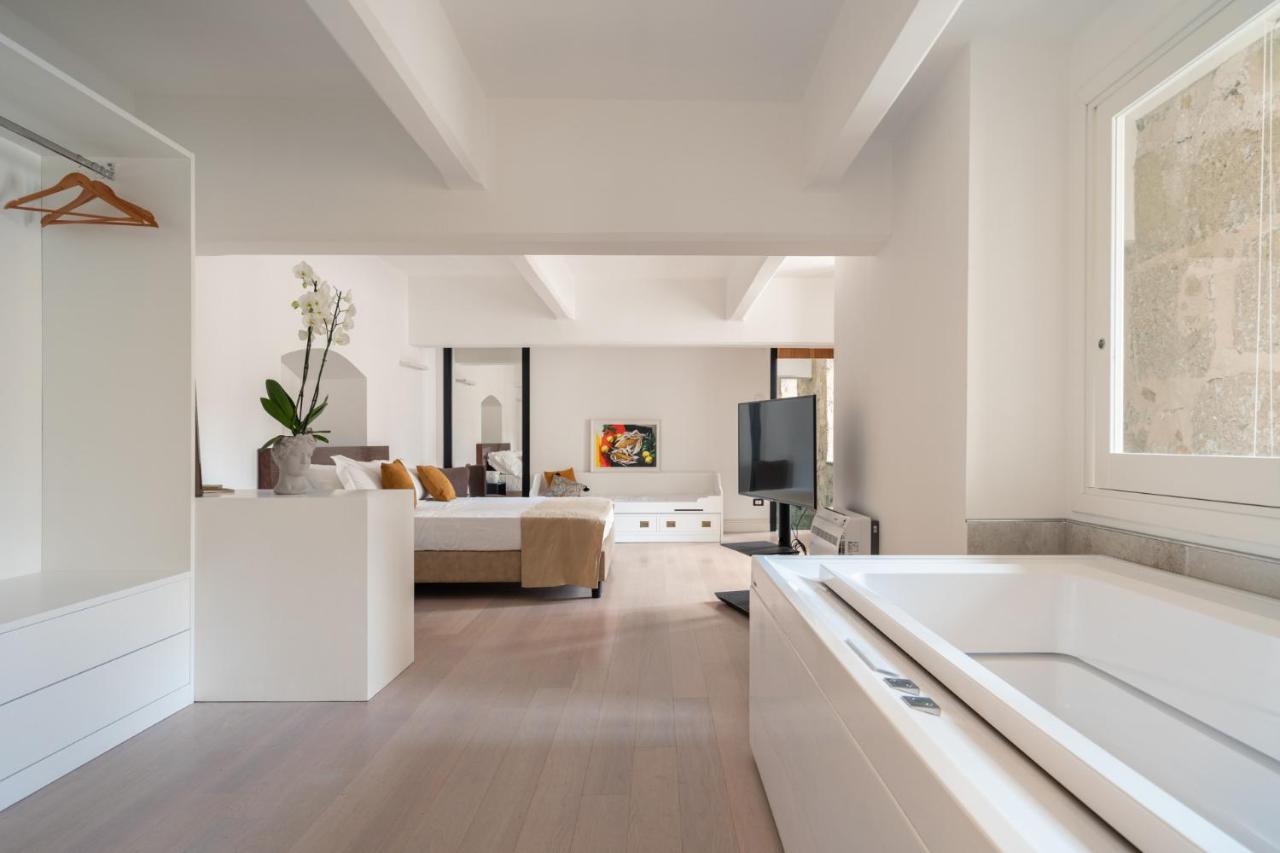 Luxury Warehouse Valverde By Domus Sicily