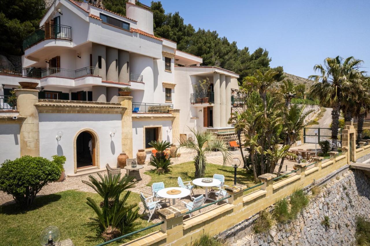 Vista Mare Con Piscina Privata A Mondello Villa Palermo