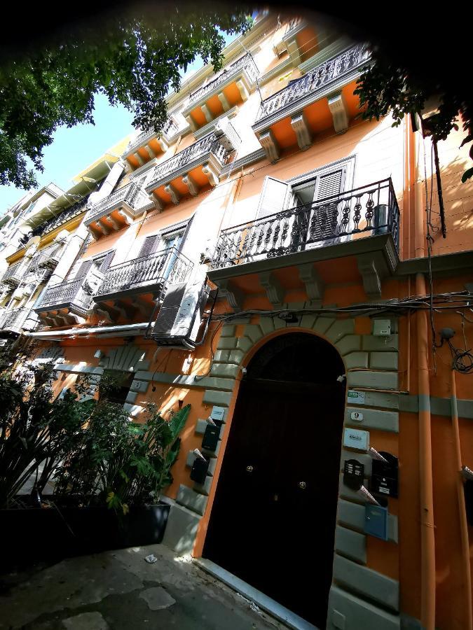 Centro Zoe Blu E Gialla Apartment