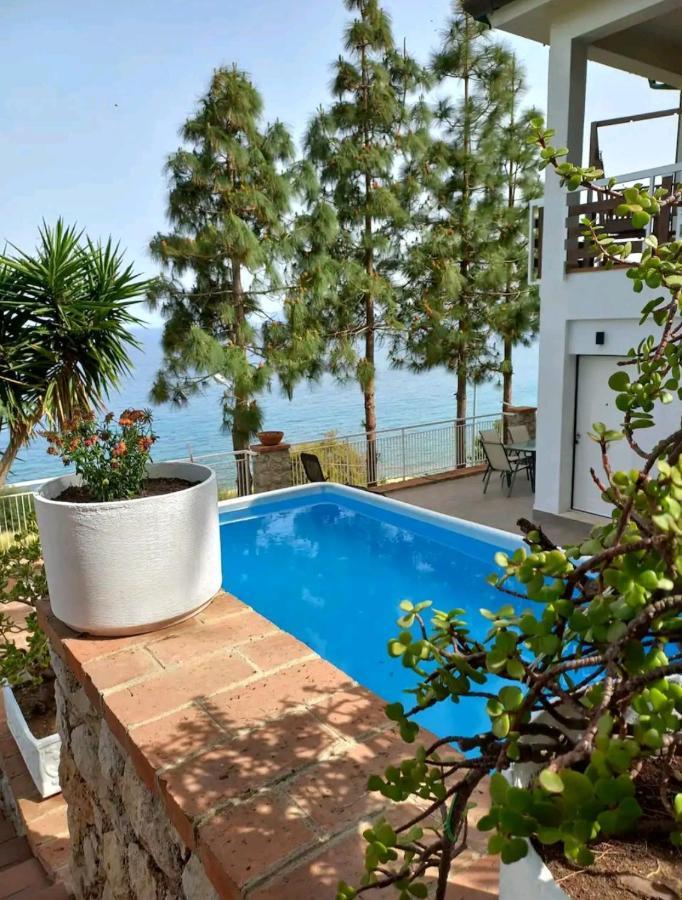 Holiday home Villa's On The Beach, Swimming Pool A/c *