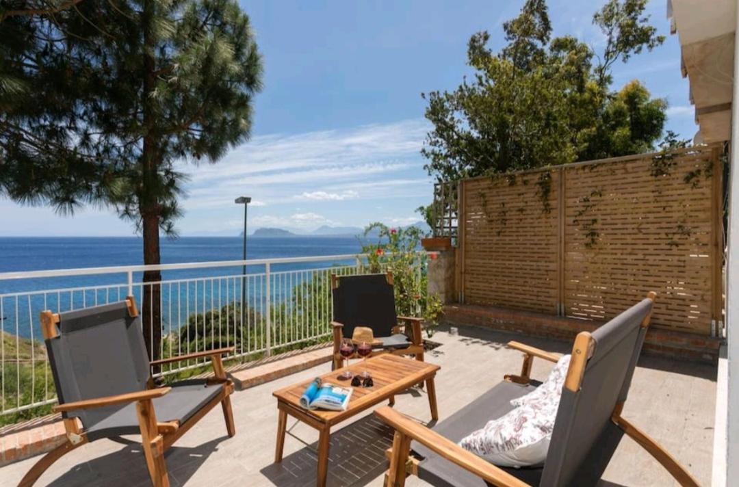 Holiday home Villa's On The Beach, Swimming Pool A/c Palermo