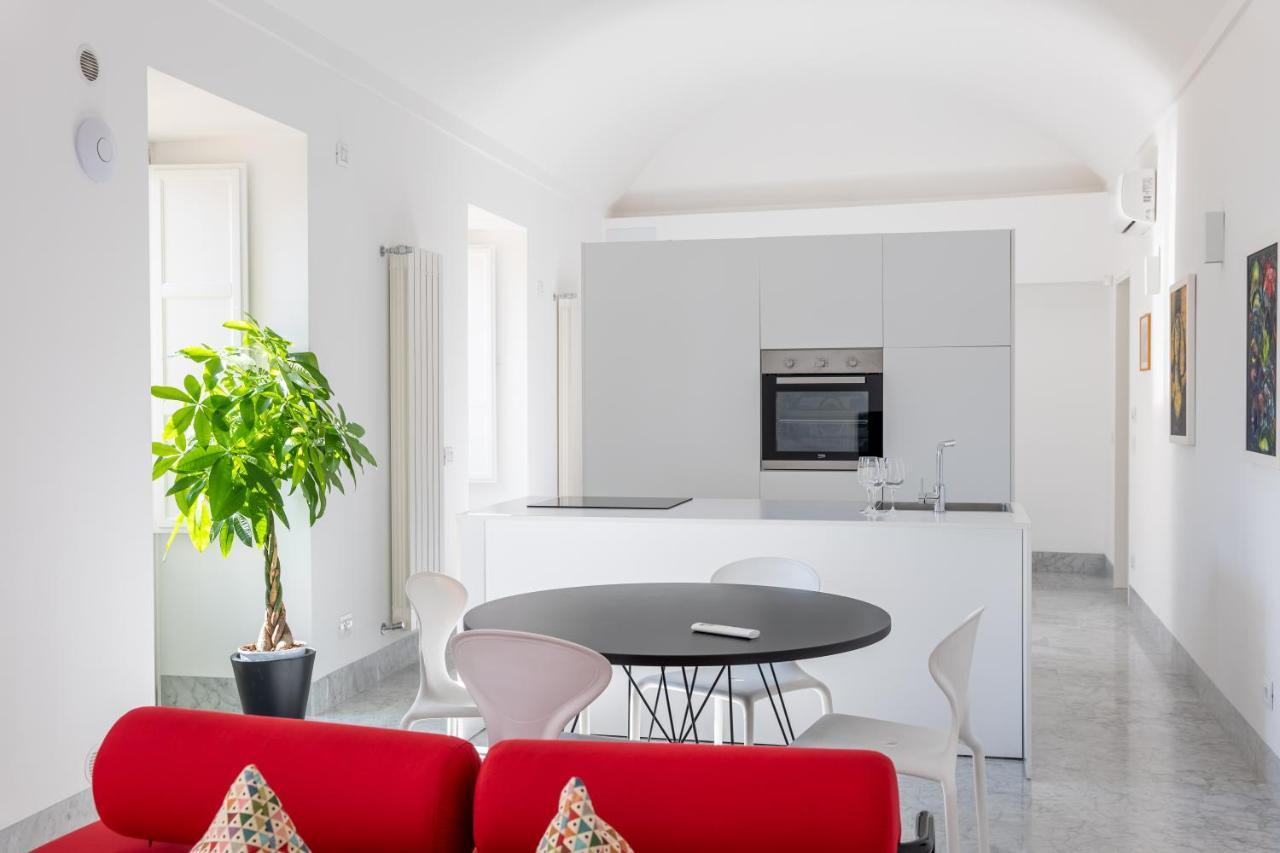 Bellini 5 Apartment
