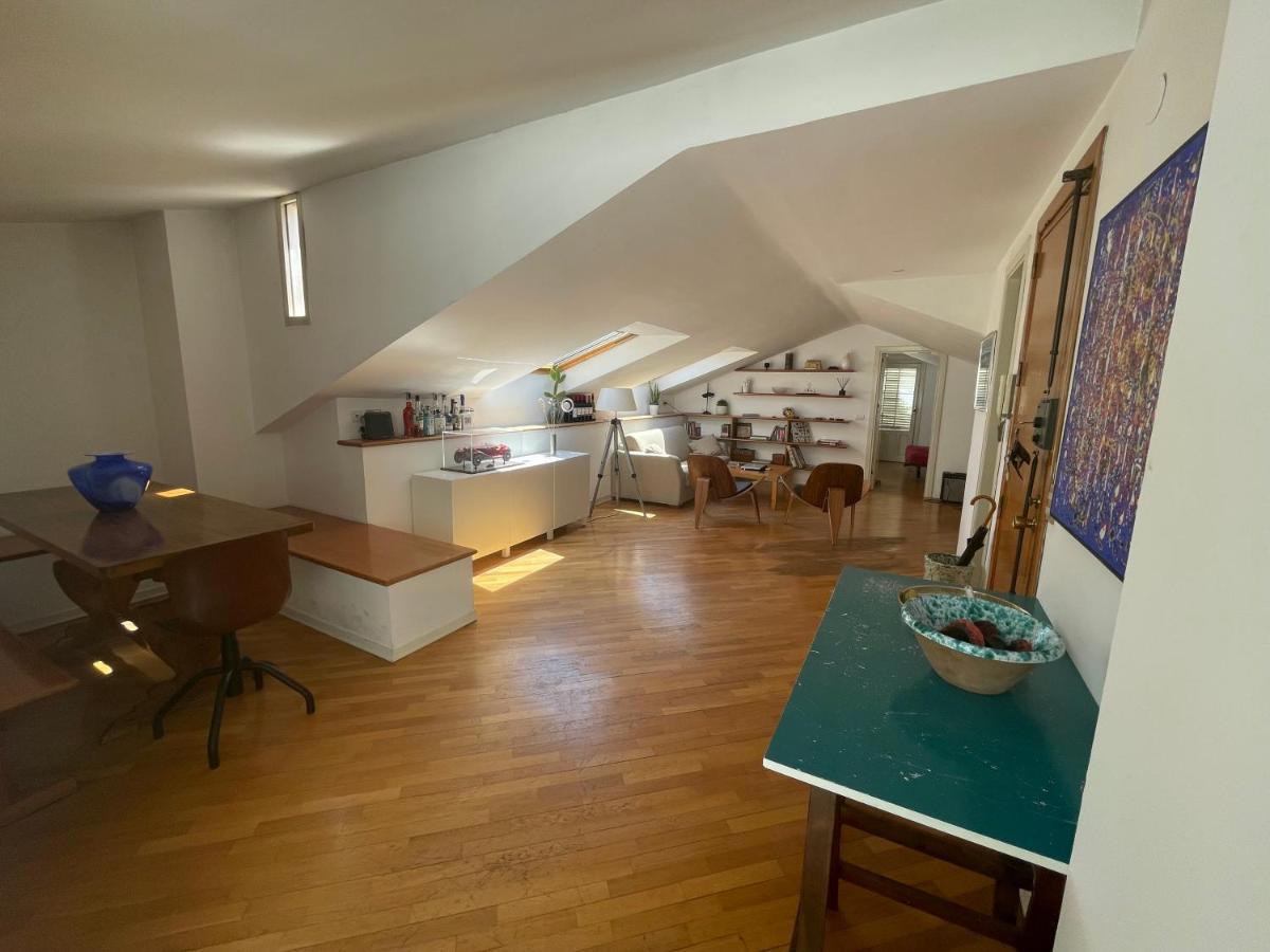 Apartment Design In Center With Terrace Palermo