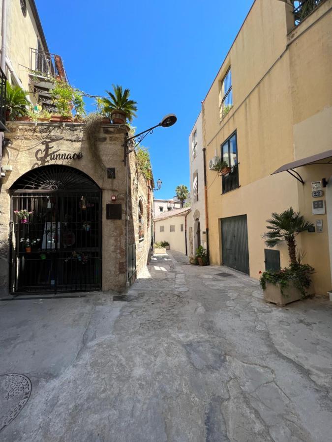 Vicolo Del Vento Stanza Scirocco Guest house