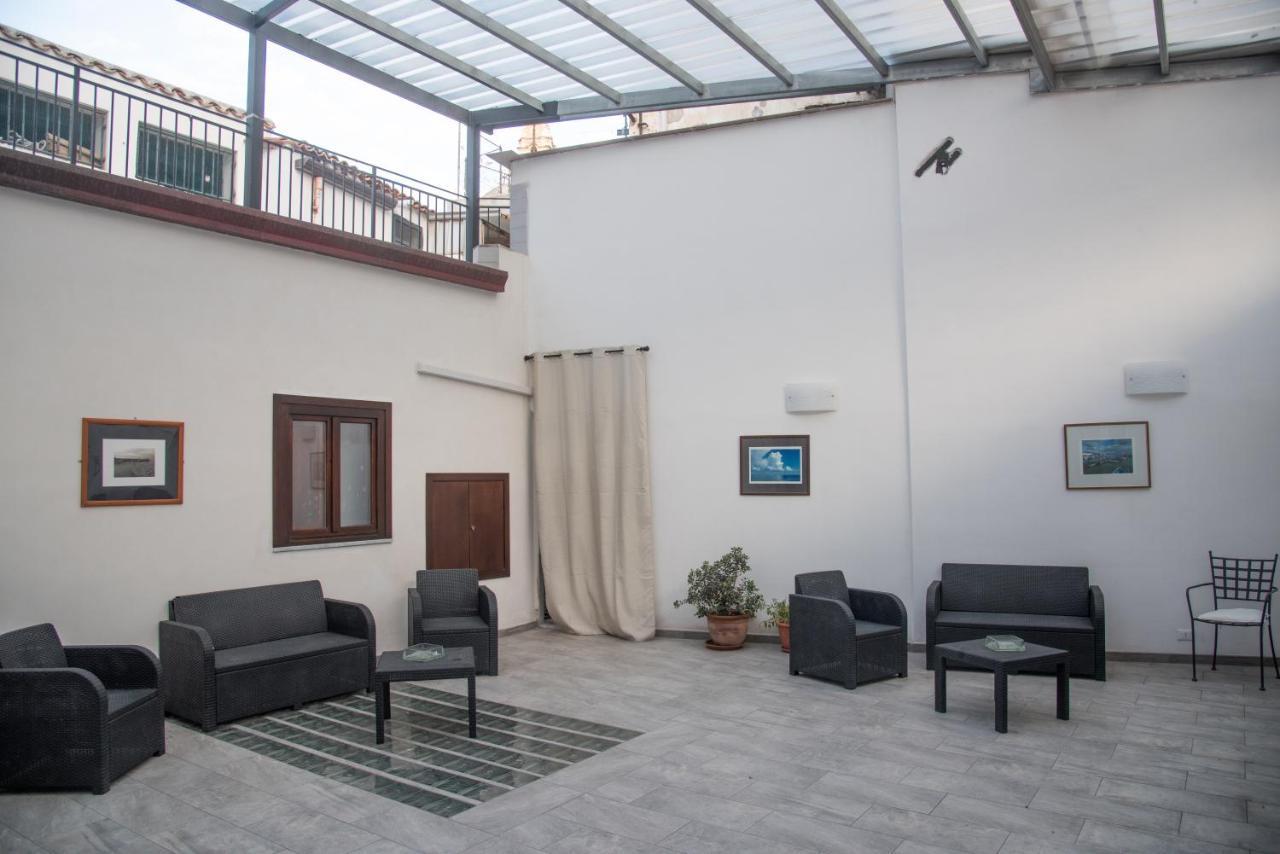 Bed & Breakfast Loggia Del Gattopardo 2*