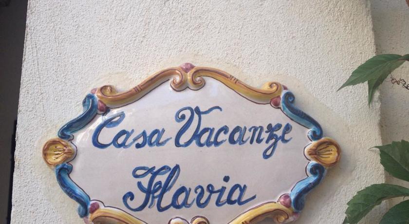 Flavia Apartment *