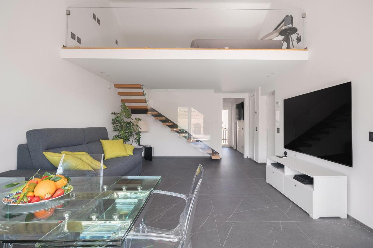 Apartment Archimedes Luxury With Terrace