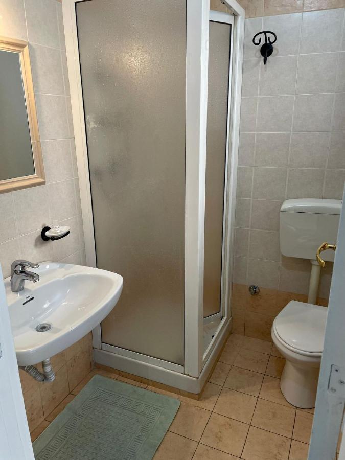 Casa Vittoria Guest house